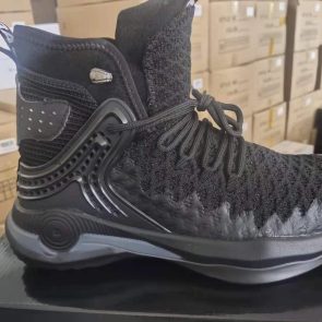 Flying Woven Light Work Shoes, Protective Work Shoes - Image 1