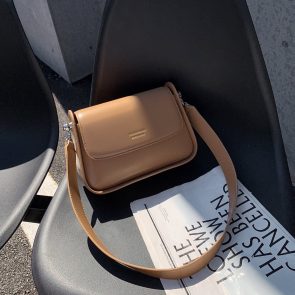 Retro And Fashion Vegan Leather Women's All-Matching Small Square Bag - Image 3