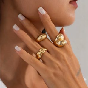 A Set Of 4 Elegant And Minimalist Golden Rings, Adjustable Open Rings For Women, Featuring A MultiLayer Spiral And Teardrop Geometric Design, Suitable For All Seasons - Image 3